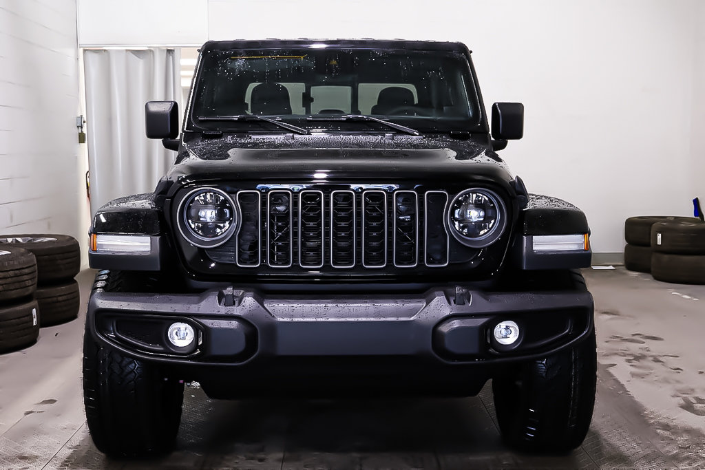 Jeep Gladiator NIGHTHAWK 2025 à Terrebonne, Québec - 2 - w1024h768px