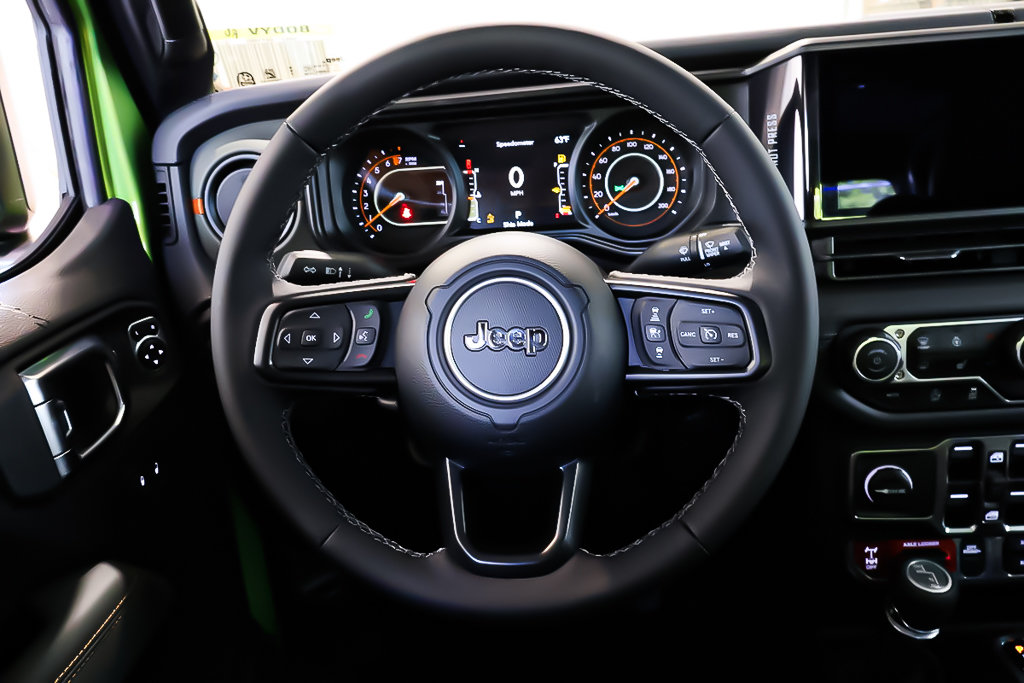 2025 Jeep Gladiator MOJAVE in Terrebonne, Quebec - 11 - w1024h768px