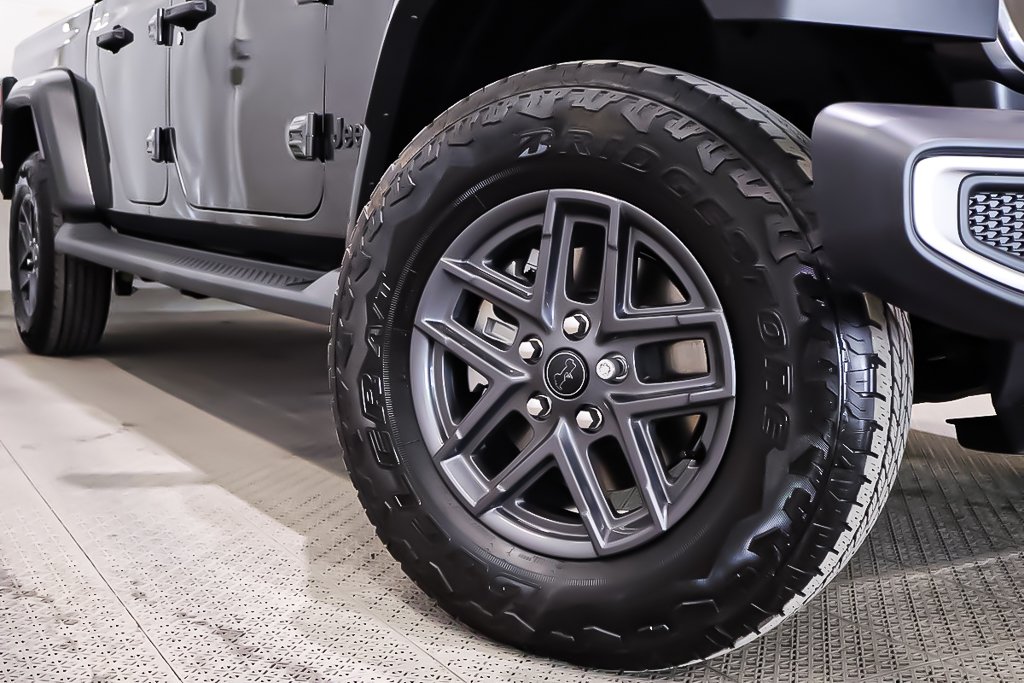 Jeep Gladiator SPORT S 2025 à Terrebonne, Québec - 7 - w1024h768px