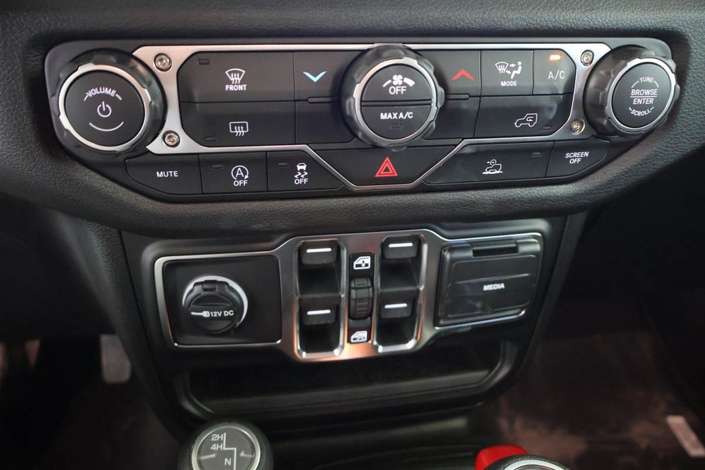 Jeep Gladiator SPORT S 2026 à Terrebonne, Québec - 17 - w1024h768px
