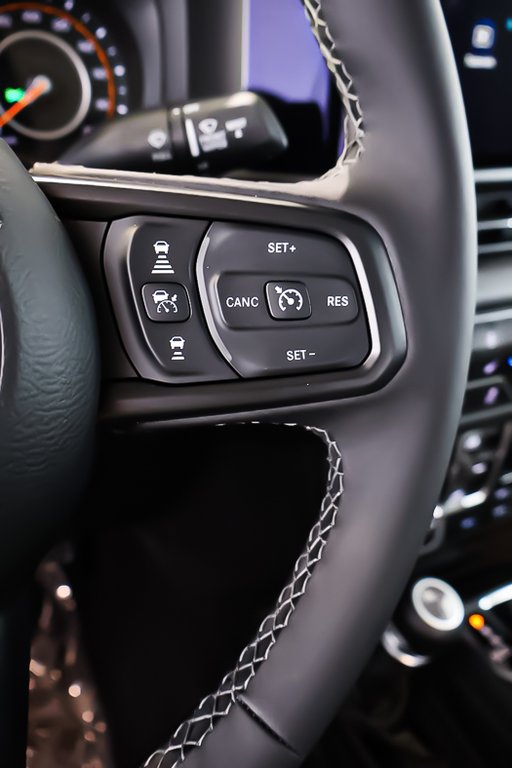 Jeep Gladiator WILLYS 2026 à Terrebonne, Québec - 13 - w1024h768px