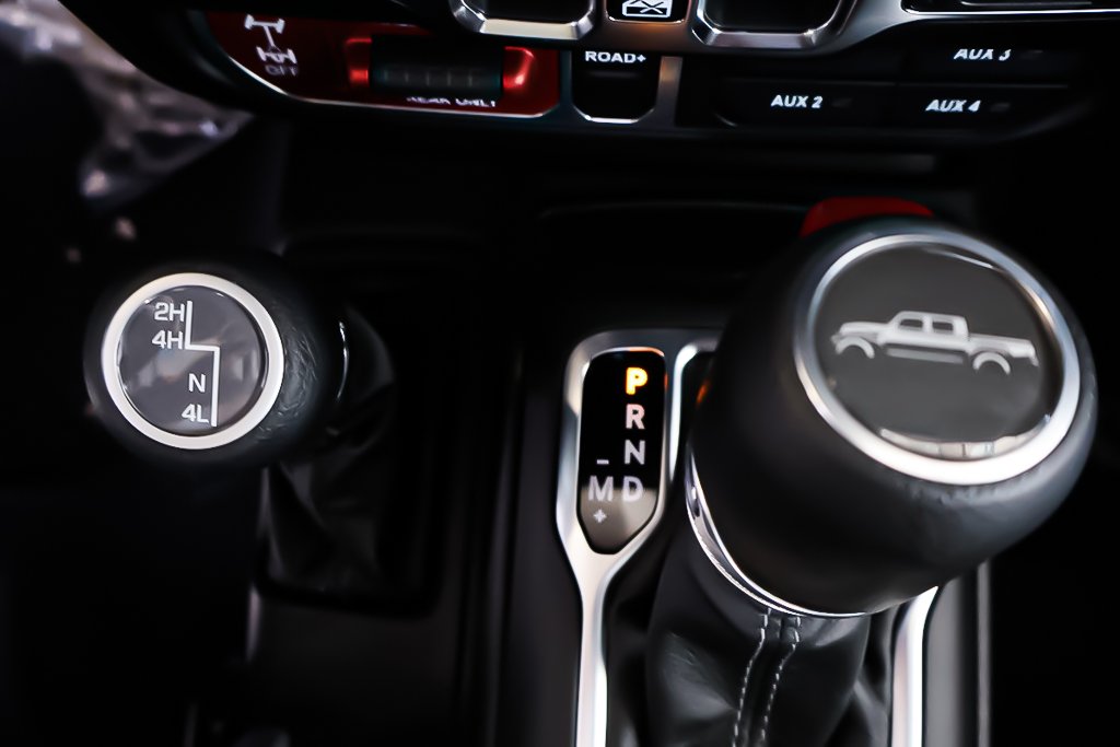 2026 Jeep Gladiator WILLYS in Terrebonne, Quebec - 16 - w1024h768px