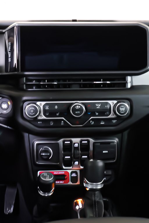 2026 Jeep Gladiator WILLYS in Terrebonne, Quebec - 15 - w1024h768px