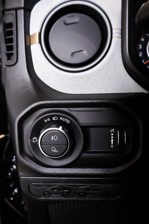 2026 Jeep Gladiator WILLYS in Terrebonne, Quebec - 17 - w1024h768px