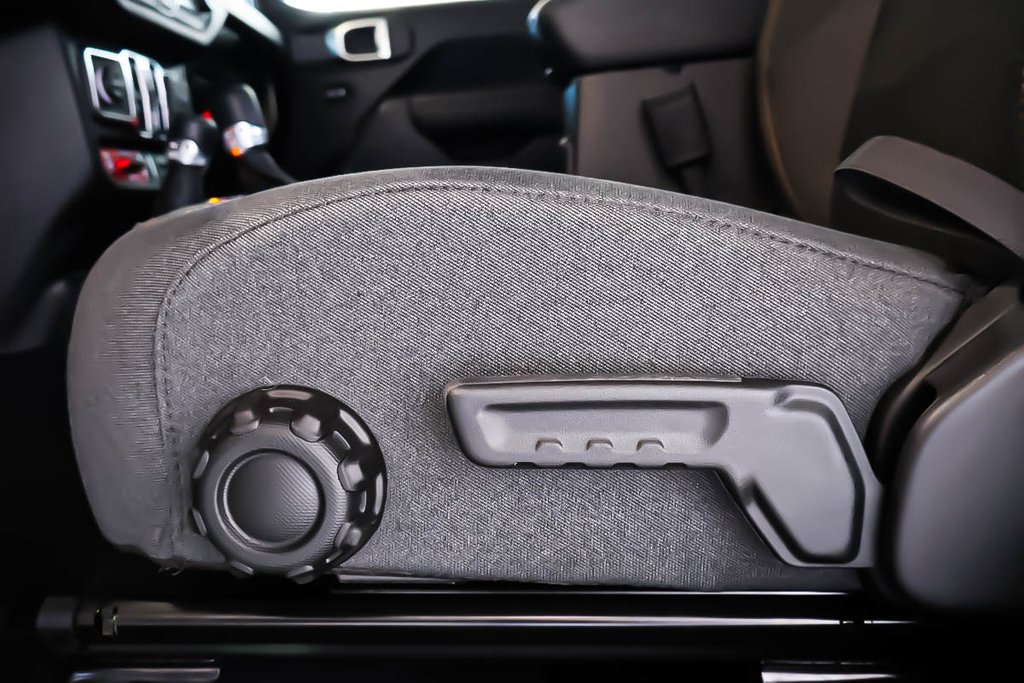 Jeep Gladiator WILLYS 2026 à Terrebonne, Québec - 9 - w1024h768px