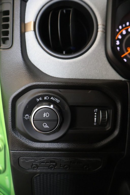 2026 Jeep Gladiator WILLYS in Terrebonne, Quebec - 10 - w1024h768px