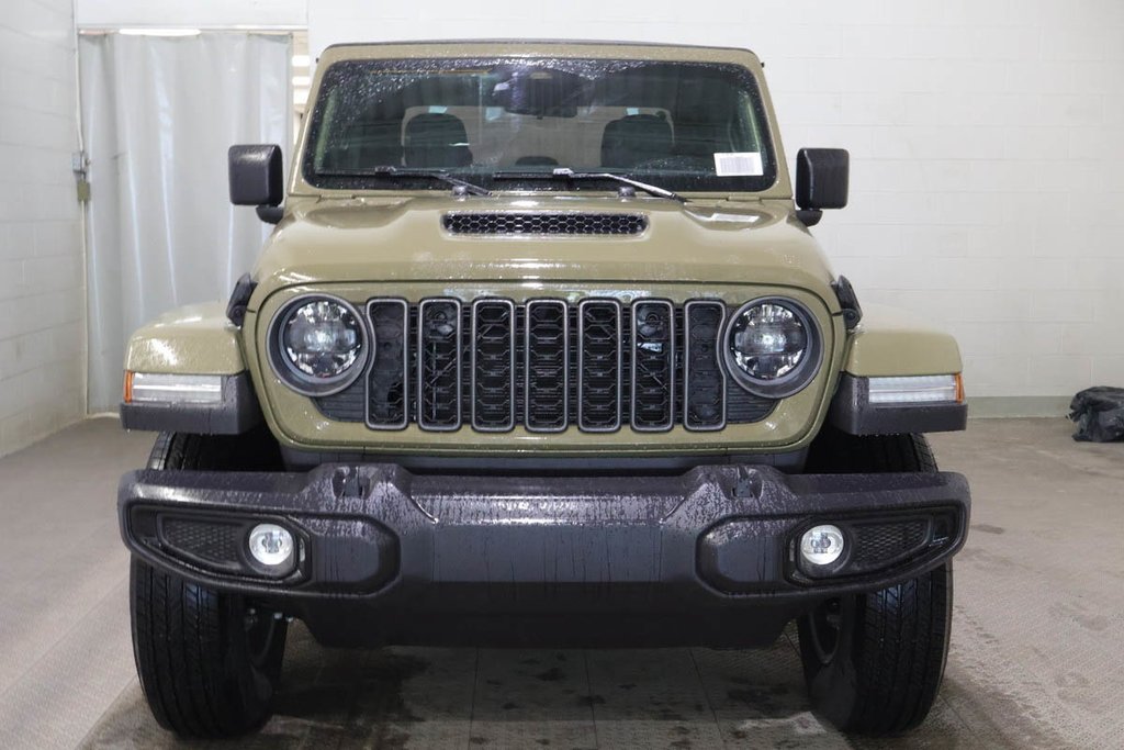 2026 Jeep Gladiator SPORT S in Terrebonne, Quebec - 2 - w1024h768px