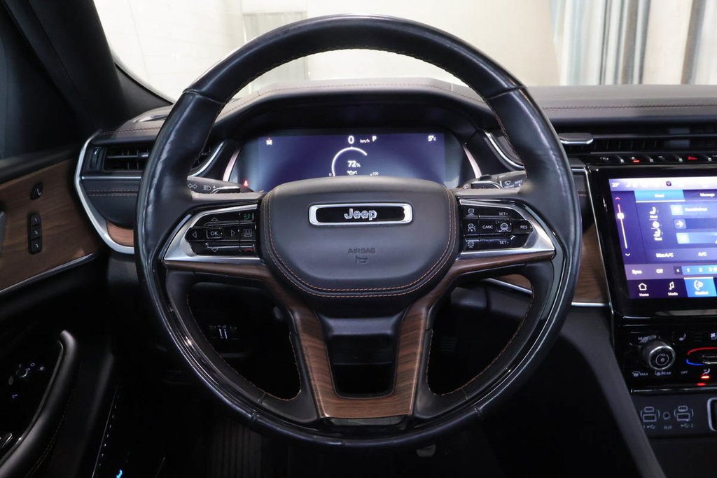 2021 Jeep Grand Cherokee L SUMMIT + 4X4 + TOIT OUVRANT PANO in Terrebonne, Quebec - 18 - w1024h768px