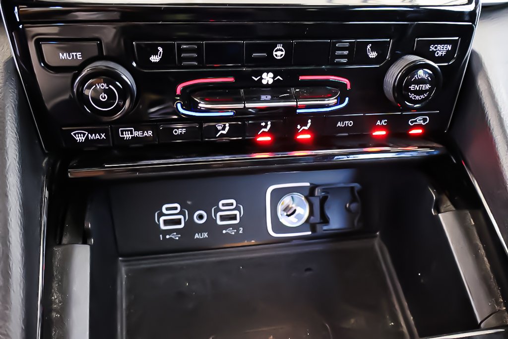 2023 Jeep Grand Cherokee L ALTITUDE + 4X4 + V6 3.6L + TOIT OUVRANT in Terrebonne, Quebec - 22 - w1024h768px