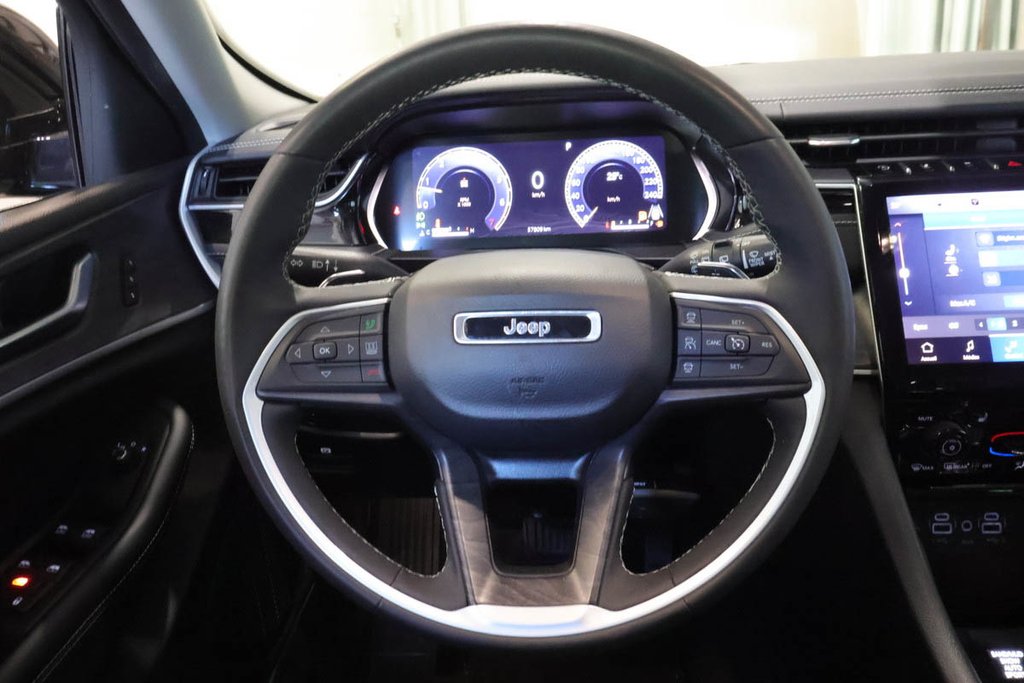 Jeep Grand Cherokee L LIMITED + 4X4 + ALLURE NOIRE + CUIR + DEMARREUR 2023 à Terrebonne, Québec - 17 - w1024h768px