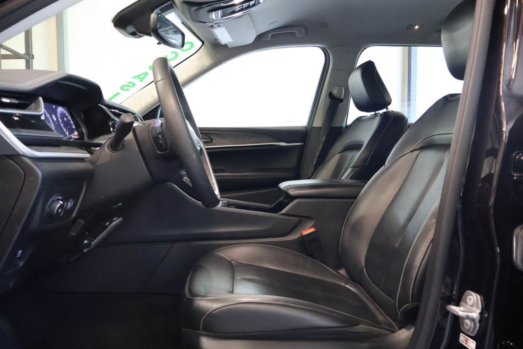 Jeep Grand Cherokee L LIMITED + 4X4 + ALLURE NOIRE + CUIR + DEMARREUR 2023 à Terrebonne, Québec - 13 - w1024h768px