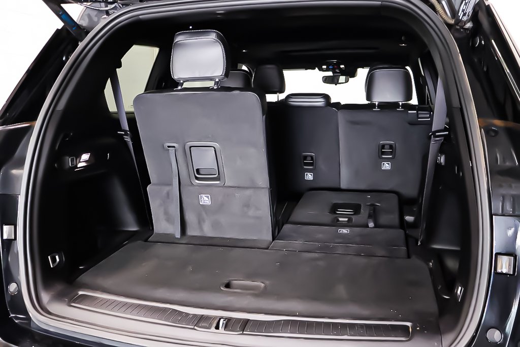 2024 Jeep Grand Cherokee L ALTITUDE + 4X4 + TOIT OUVRANT in Terrebonne, Quebec - 9 - w1024h768px