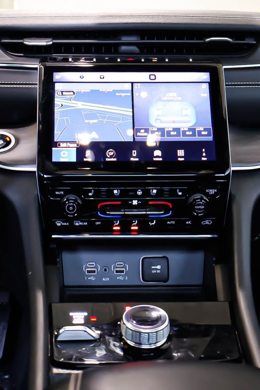 2024 Jeep Grand Cherokee L LIMITED + 4X4 + ALLURE NOIRE + TOIT OUVRANT PANO in Terrebonne, Quebec - 23 - w1024h768px