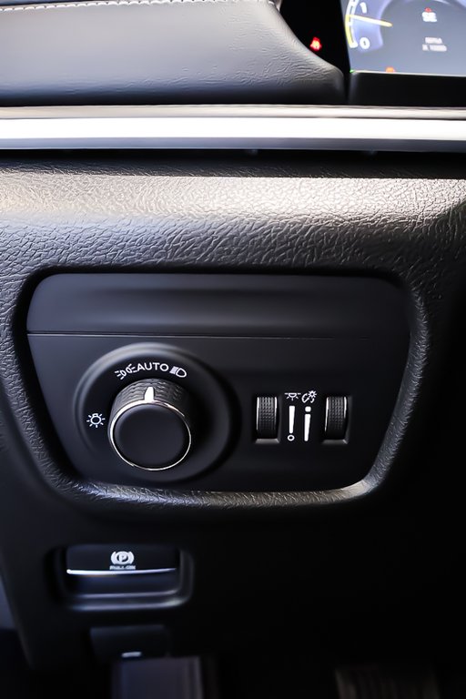 Jeep Grand Cherokee L ALTITUDE 2025 à Terrebonne, Québec - 21 - w1024h768px