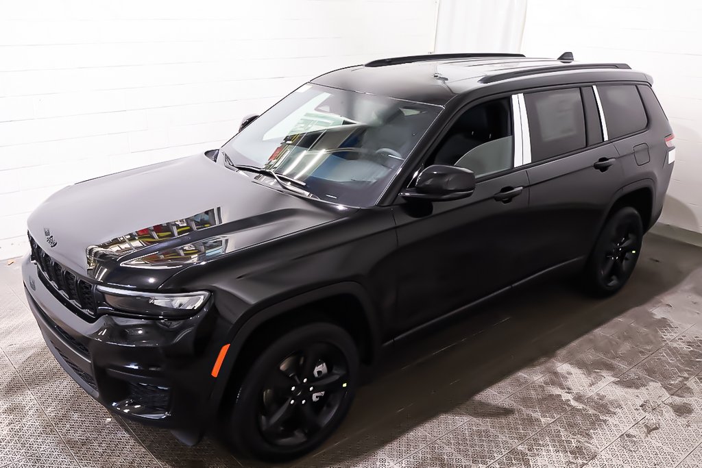 Jeep Grand Cherokee L ALTITUDE 2025 à Terrebonne, Québec - 3 - w1024h768px
