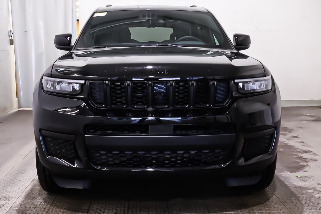 Jeep Grand Cherokee L ALTITUDE 2025 à Terrebonne, Québec - 2 - w1024h768px