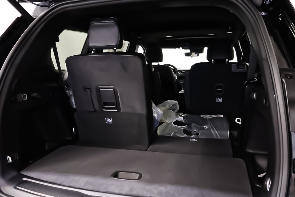 Jeep Grand Cherokee L ALTITUDE 2025 à Terrebonne, Québec - 7 - w1024h768px