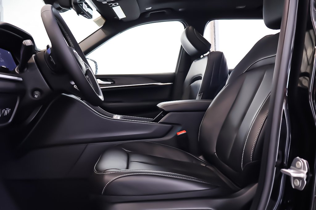 2026 Jeep Grand Cherokee L LIMITED in Terrebonne, Quebec - 10 - w1024h768px