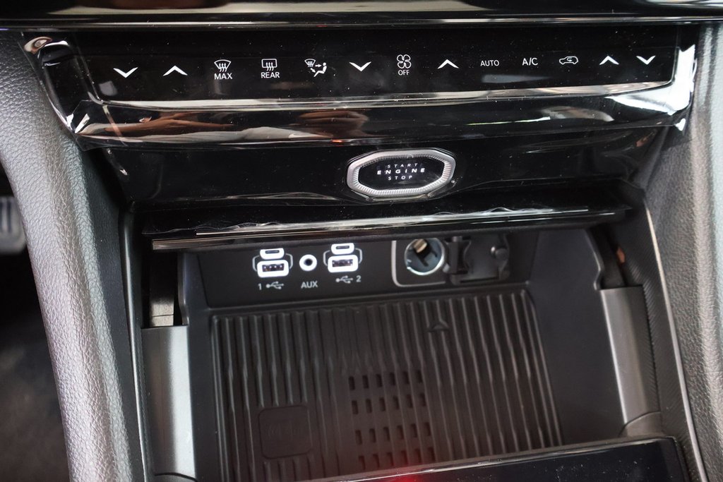2026 Jeep Grand Cherokee L ALTITUDE in Terrebonne, Quebec - 15 - w1024h768px