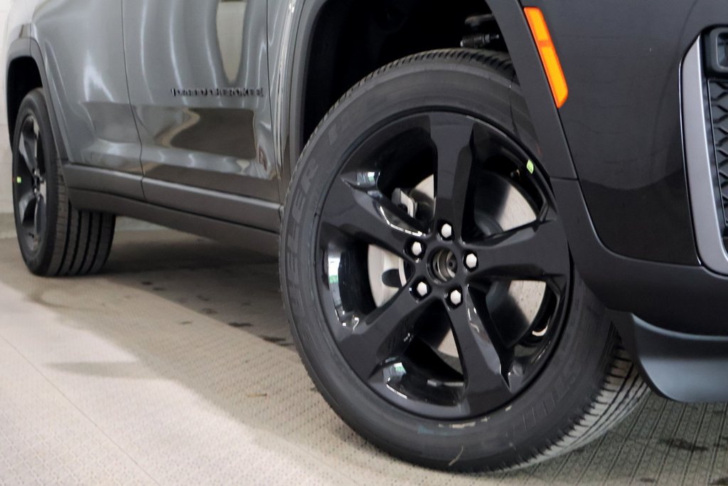 2026 Jeep Grand Cherokee L ALTITUDE in Terrebonne, Quebec - 2 - w1024h768px
