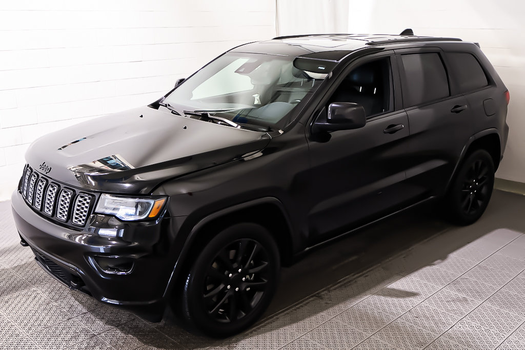 Jeep GRAND CHEROKEE WK ALTITUDE + 4X4 + V6 + TOIT OUVRANT + CUIR 2022 à Terrebonne, Québec - 3 - w1024h768px