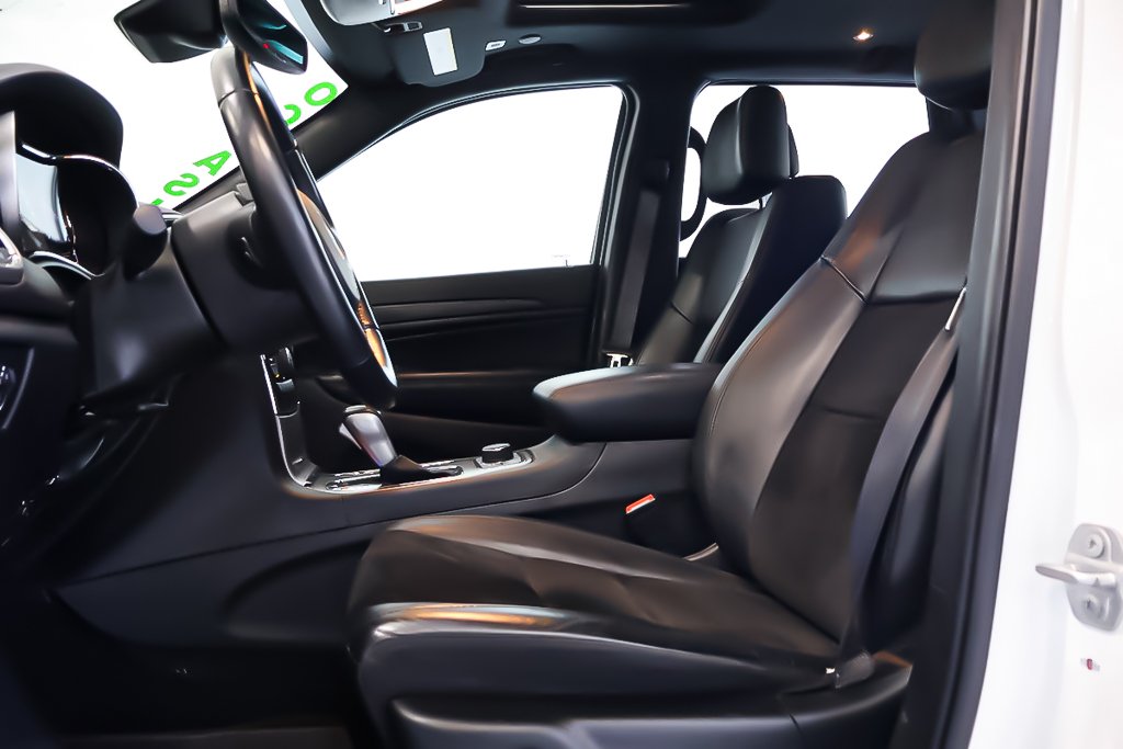 Jeep Grand Cherokee WK ALTITUDE + 4X4 + TOIT OUVRANT 2022 à Terrebonne, Québec - 10 - w1024h768px