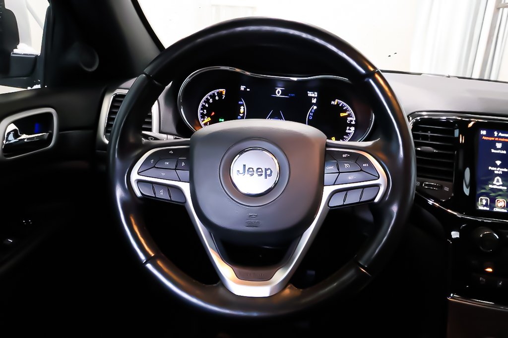 Jeep Grand Cherokee WK ALTITUDE + 4X4 + TOIT OUVRANT 2022 à Terrebonne, Québec - 15 - w1024h768px