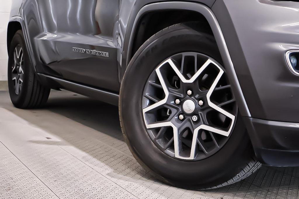 Jeep Grand Cherokee OVERLAND + 4X4 + TOIT OUVRANT 2018 à Terrebonne, Québec - 7 - w1024h768px