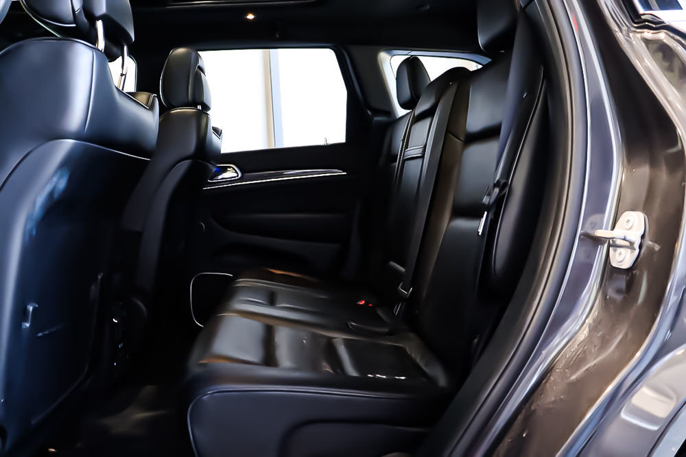 Jeep Grand Cherokee OVERLAND + 4X4 + TOIT OUVRANT 2018 à Terrebonne, Québec - 18 - w1024h768px