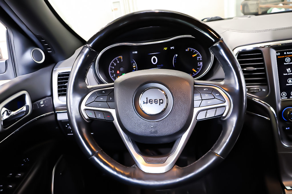 Jeep Grand Cherokee OVERLAND + 4X4 + TOIT OUVRANT 2018 à Terrebonne, Québec - 12 - w1024h768px