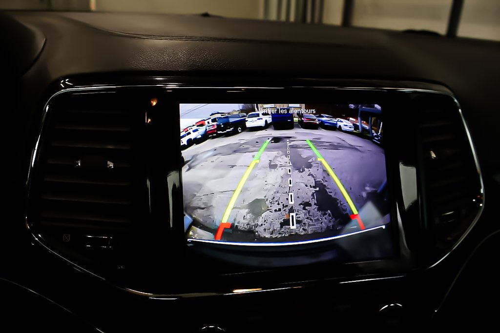 Jeep GRAND CHEROKEE WK OVERLAND + 4X4 + V6 3.6L + TOIT OUVRANT PANO 2019 à Terrebonne, Québec - 17 - w1024h768px