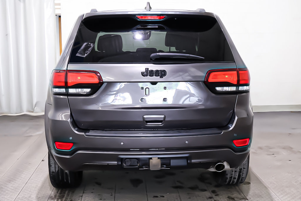 2020 Jeep Grand Cherokee ALTITUDE + 4X4 + V6 3.6L + TOIT OUVRANT in Terrebonne, Quebec - 6 - w1024h768px