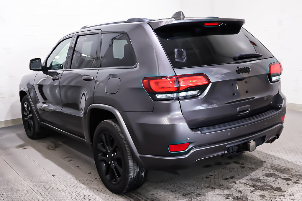 2020 Jeep Grand Cherokee ALTITUDE + 4X4 + V6 3.6L + TOIT OUVRANT in Terrebonne, Quebec - 5 - w1024h768px
