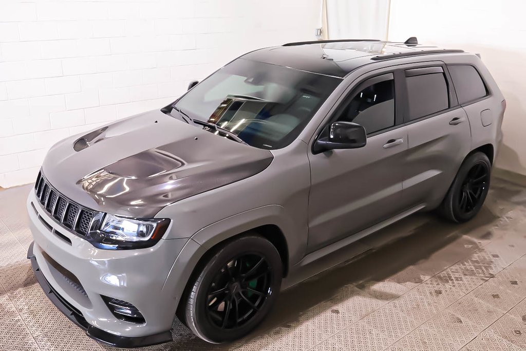 2020 Jeep Grand Cherokee SRT + 4X4 + V8 HEMI 6.4L + TOIT OUVRANT PANO in Terrebonne, Quebec - 3 - w1024h768px