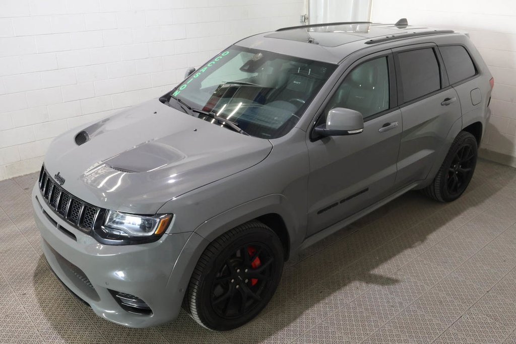 2020 Jeep Grand Cherokee SRT + 4X4 + V8 HEMI 6.4L + TOIT OUVRANT PANO in Terrebonne, Quebec - 3 - w1024h768px