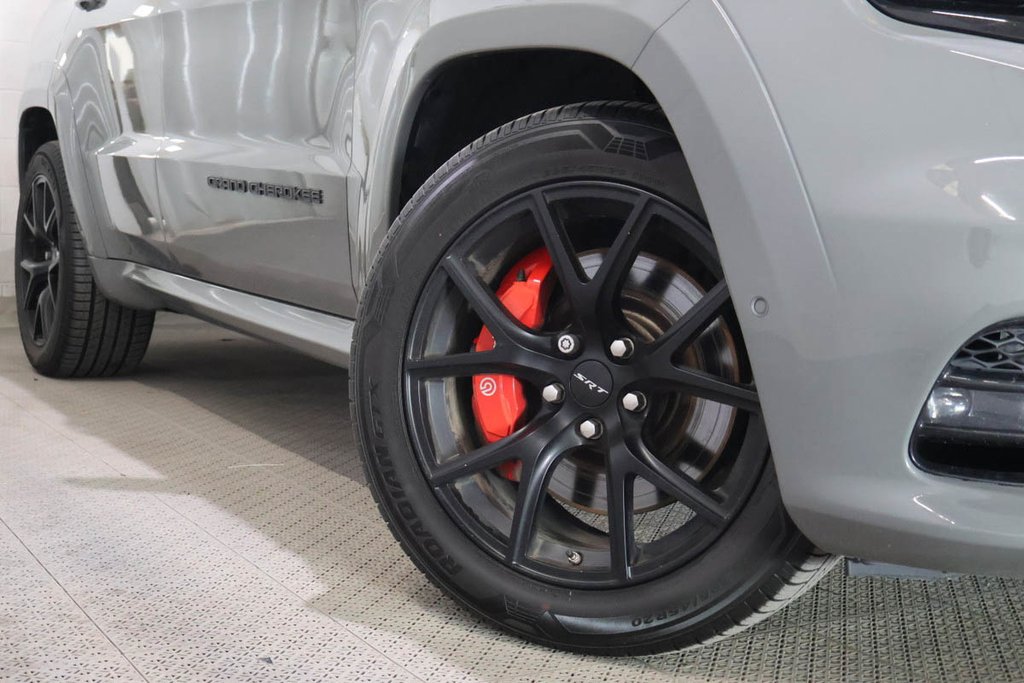 2020 Jeep Grand Cherokee SRT + 4X4 + V8 HEMI 6.4L + TOIT OUVRANT PANO in Terrebonne, Quebec - 9 - w1024h768px