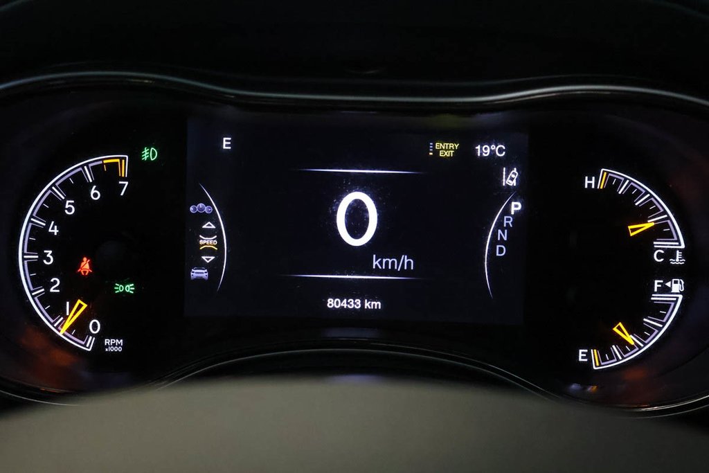 2021 Jeep Grand Cherokee HIGH ALTITUDE + 4X4 + TOIT OUVRANT PANO in Terrebonne, Quebec - 18 - w1024h768px
