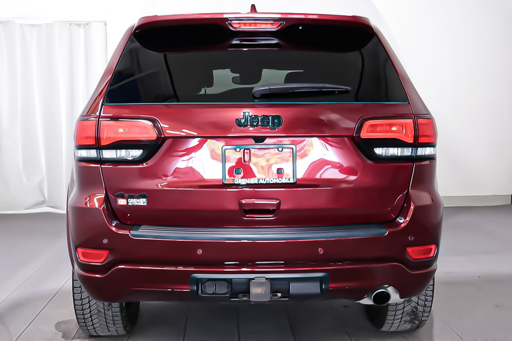 Jeep Grand Cherokee ALTITUDE + 4X4 + TOIT OUVRANT+ ENSEMBLE REMORQUAGE 2022 à Terrebonne, Québec - 6 - w1024h768px