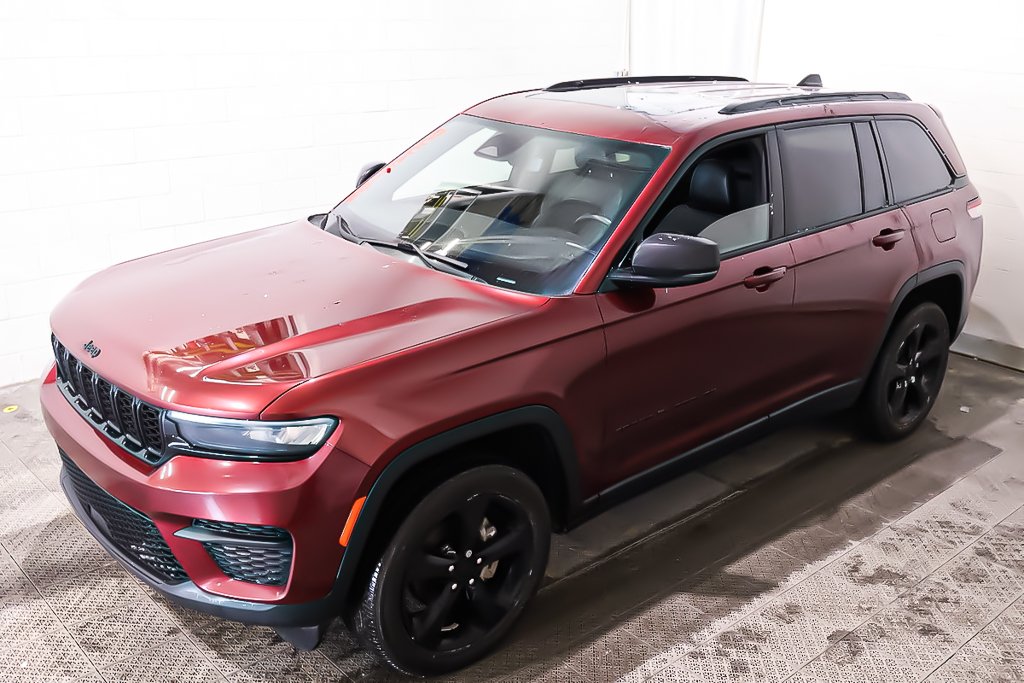 2022 Jeep Grand Cherokee ALTITUDE + 4X4 + TOIT OUVRANT in Terrebonne, Quebec - 3 - w1024h768px