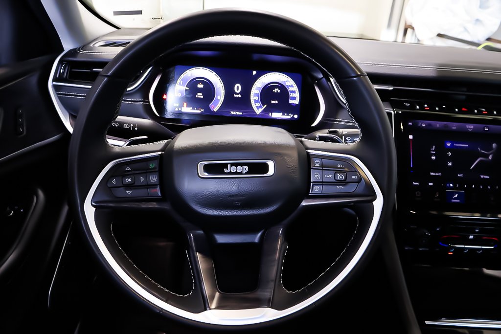 Jeep Grand Cherokee LIMITED + 4X4 + V6 3.6L + ALLURE NOIRE 2023 à Terrebonne, Québec - 14 - w1024h768px