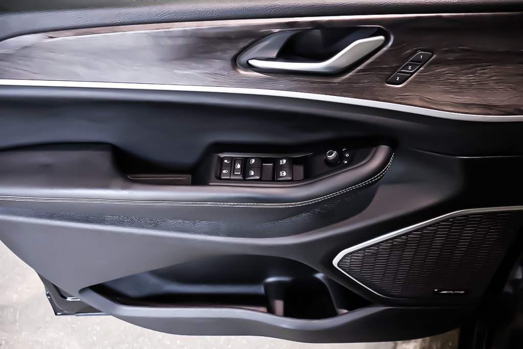 Jeep Grand Cherokee LIMITED + 4X4 + ALLURE NOIRE + V6 3.6L 2023 à Terrebonne, Québec - 26 - w1024h768px