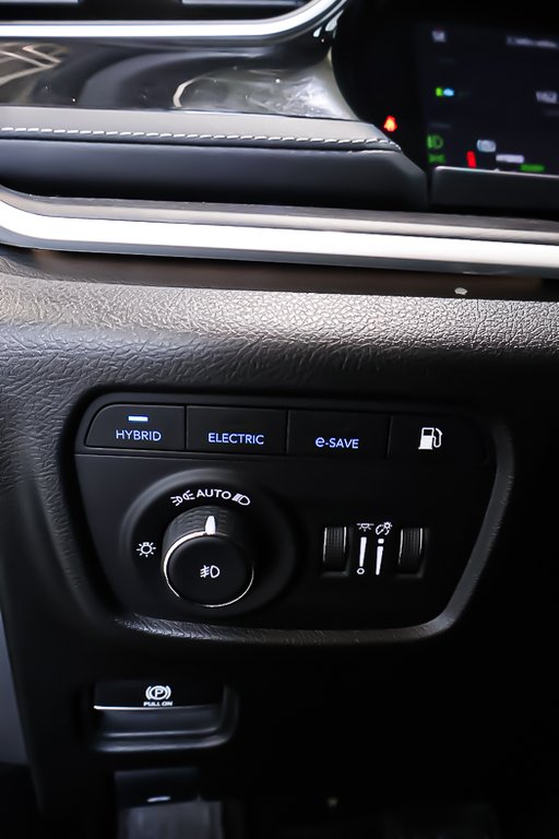 Jeep Grand Cherokee LIMITED 4XE + PHEV + 4X4 + TOIT OUVRANT PANO 2023 à Terrebonne, Québec - 27 - w1024h768px