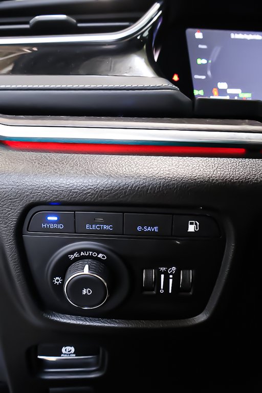 Jeep Grand Cherokee OVERLAND 4XE + PHEV + 4X4 + TOIT OUVRANT PANO 2023 à Terrebonne, Québec - 26 - w1024h768px