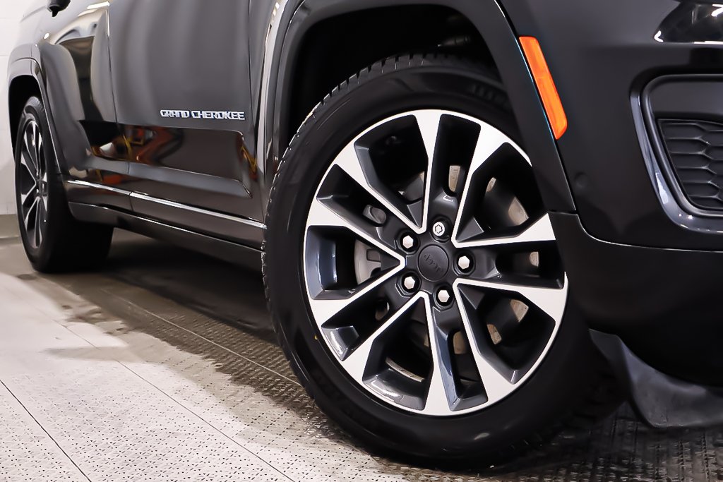 Jeep Grand Cherokee OVERLAND 4XE + 4X4 + PHEV + TOIT OUVRANT PANO 2023 à Terrebonne, Québec - 9 - w1024h768px