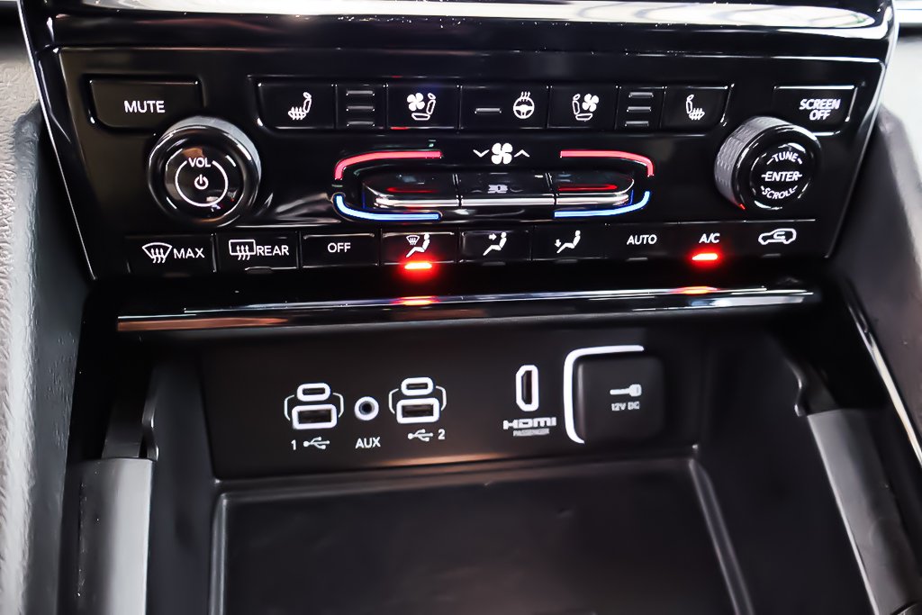 Jeep Grand Cherokee TRAILHAWK 4XE + PHEV + 4X4 2023 à Terrebonne, Québec - 25 - w1024h768px