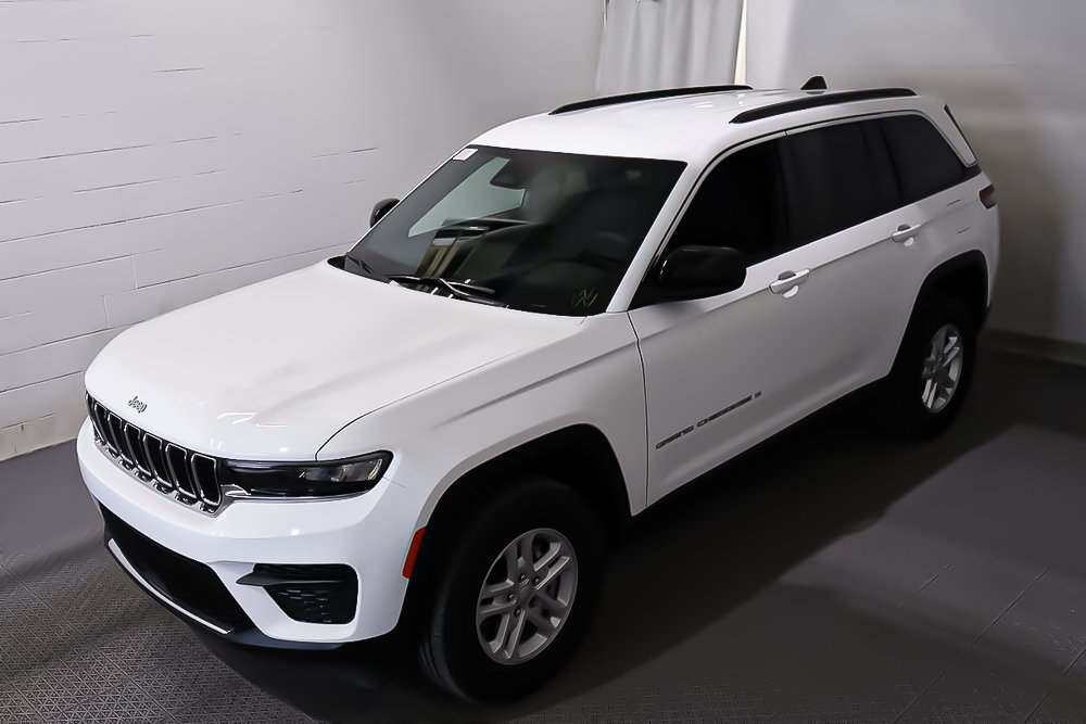 2024 Jeep Grand Cherokee LAREDO in Terrebonne, Quebec - 3 - w1024h768px