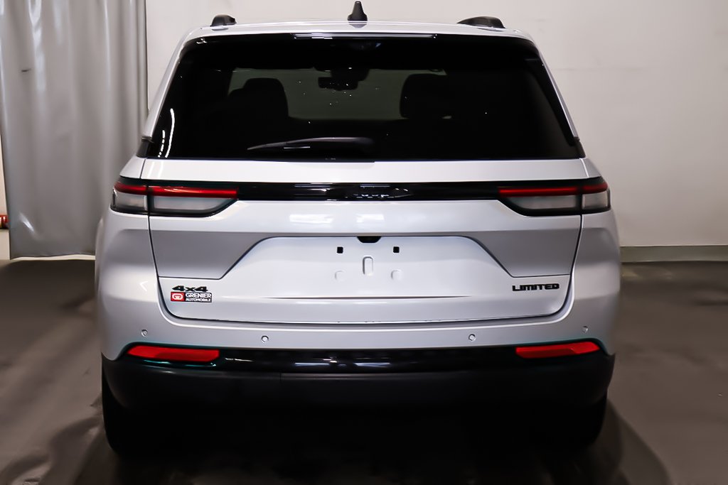 2024 Jeep Grand Cherokee LIMITED + 4X4 + V6 3.6L + ALURE NOIRE in Terrebonne, Quebec - 6 - w1024h768px