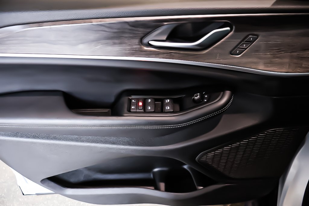 2024 Jeep Grand Cherokee LIMITED + 4X4 + V6 3.6L + ALURE NOIRE in Terrebonne, Quebec - 29 - w1024h768px