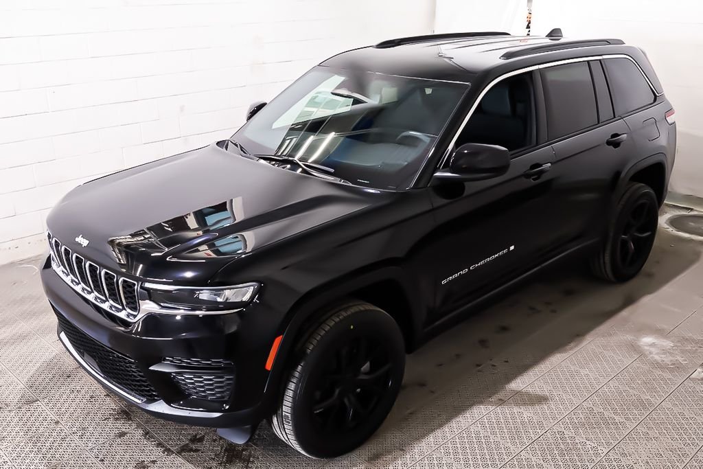 Jeep Grand Cherokee LAREDO + 4X4 + V6 3.6L + CARPLAY 2024 à Terrebonne, Québec - 5 - w1024h768px