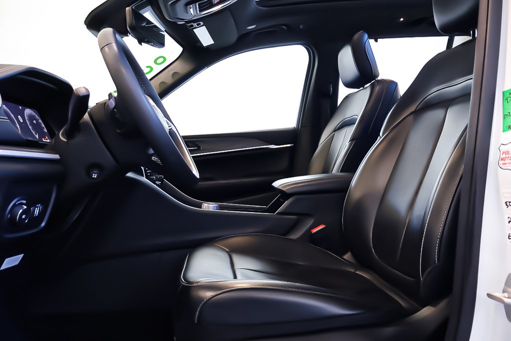 Jeep Grand Cherokee LIMTED + 4X4 + ALLURE NOIRE + TOIT OUVRANT PANO 2024 à Terrebonne, Québec - 10 - w1024h768px